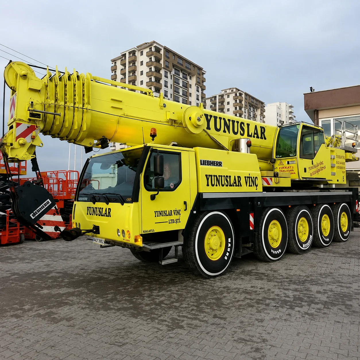 Liebherr LTM 1100-5.2